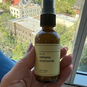 Dili Verbena Chamomile Room Spray